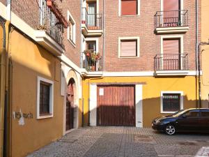 Housing Leon Santa Marina