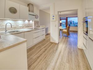 Meer mit Blick, Dat witte Hus