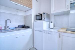 Appartements LOGEMENT AARON : photos des chambres