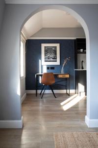 Bob W London Paddington