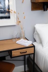 Bob W London Paddington