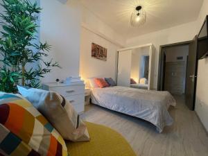 Apartment near Palas Mall