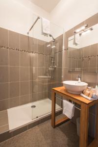 Hotels Hotel Mirabeau : photos des chambres