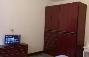 The Englishmans Home img16