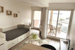 Appartements Les Bains Studio Vue Mer : photos des chambres