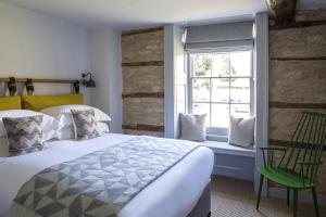 Double Room room in The Old Stocks Inn