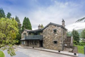 Loch Tay Highland Escapes