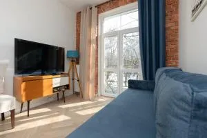 Warsaw Pruszków Park View Comfortable Apartments by Noclegi Renters - 马佐夫舍地区奥扎鲁夫