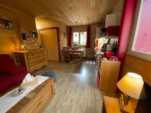 Appartements Superbe T3 neuf en bord de riviere pres d'Annecy : photos des chambres