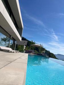 Attersee Luxury Design Villa with dream views, large Pool and Sauna