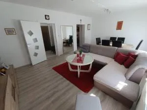 Kuća za odmor KOD MARE - Opatovac