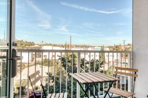 Silverlake 1br w wd roof nr 5 10 freeways LAX-978