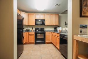 MVC - Unit 2103 - Berlin of the South