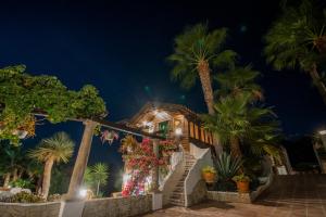 Cubos Mijas Finca Huerta Rica Bambu