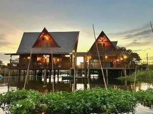 RuenKijja - Pathum Thani