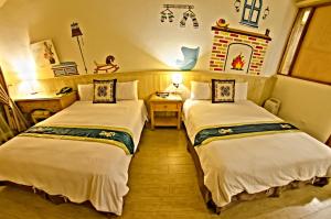 Phòng gia đình hướng vườn (Family Garden View)