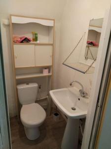 La chambre de Bacchus Studio avec parking entre plage et centre ville
