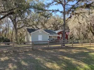 Micanopy Countyline Cottages - Orange Springs