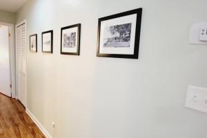 Harbour Oaks Professionally decorated downstairs really nice 3 bedroom