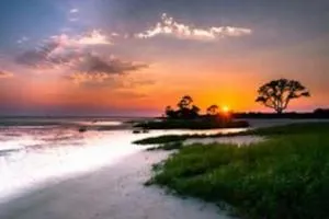 A16 Ocean Walk 1 bdrm sleeps 5 next to pool upstairs unit two full size beds full kitchen - Mallory Park