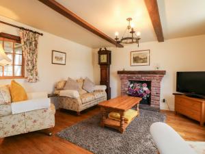 Mill Farm - The Farmhouse