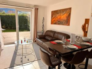 Maisons de vacances Maison COMet avec jardin et parking : photos des chambres