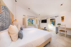 Classic Double Room room in Finca Hotel Albellons