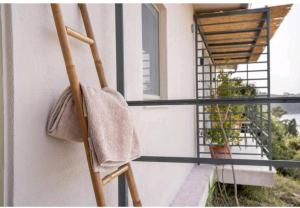 Thea Beachfront Suites in Lourdas beach