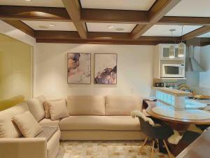 Luxuoso Studio 2007 Laje de Pedra Gramado Canela