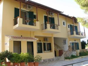 Michalis Place Apartments Lefkada Greece