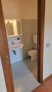Economy Quadruple Room with Shared Bathroom