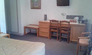 Hotels Hotel Val Saint Hilaire : photos des chambres