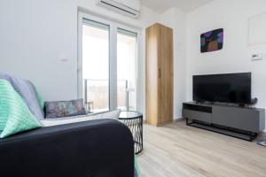 Apartments with parking space Soline, Krk - 20895