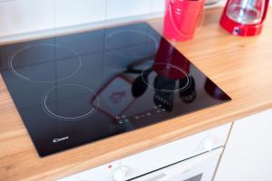 Apartments with parking space Njivice, Krk - 20898