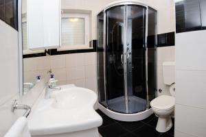 Apartments Slava Petricevic