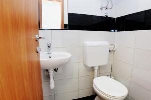 Apartments Slava Petricevic