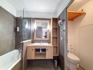 Studio confortable au centre-ville avec balcon - FR-1-518-145