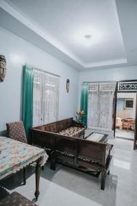 Agus Hidden Homestay - Banjar Sweet Village-Ijen