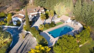 Villas 06Z - Exceptional setting, large terraces, 17x7 m swimming pool, 8,000 m garden : photos des chambres