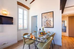 Appartements View on the Bay AP4294 By Riviera Holiday Homes : photos des chambres