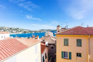 Appartements View on the Bay AP4294 By Riviera Holiday Homes : photos des chambres