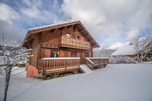 Chalets Les Griottes, veritable chalet de montagne, avec Jacuzzi et Sauna : photos des chambres