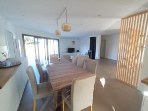 Bassin dArcachon belle villa moderne 4 chambres et piscine privée