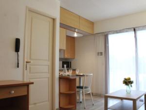 Appartements Appartement La Rochelle, 1 piece, 2 personnes - FR-1-246-54 : photos des chambres