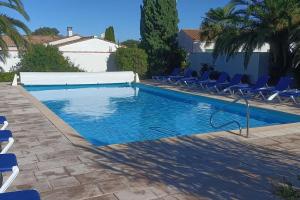 Maisons de vacances Maison chaleureuse avec piscine chauffee : photos des chambres