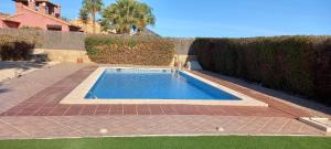 HL 002 Holiday rentals 4 Bedrooms 4 Bathroom villa with private pool