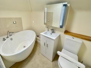 The Bungalow 1A Wenlock