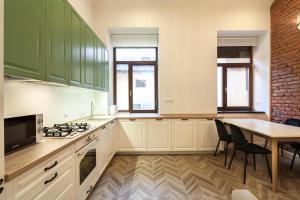 Romari apartment Коперника 19