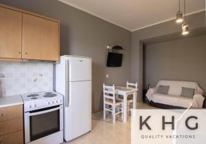 SEA VIEW RETREAT STUDIO IN AGIOS KONSTANTINOS!