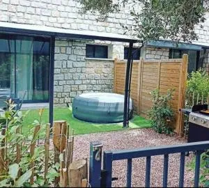 N7 Maison T2 climatisé avec jacuzzi privé - Villanova